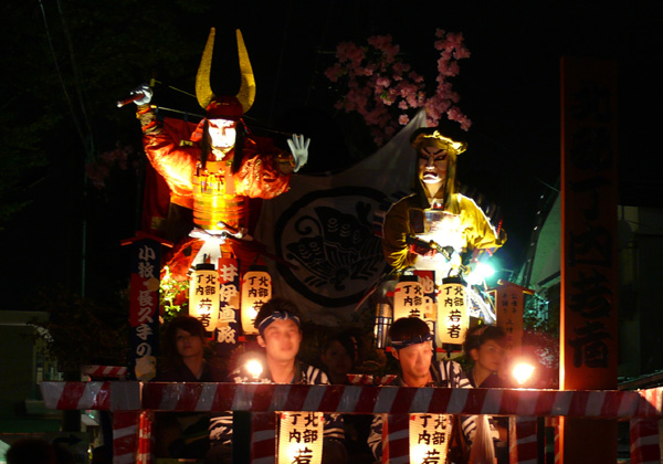 �k���������