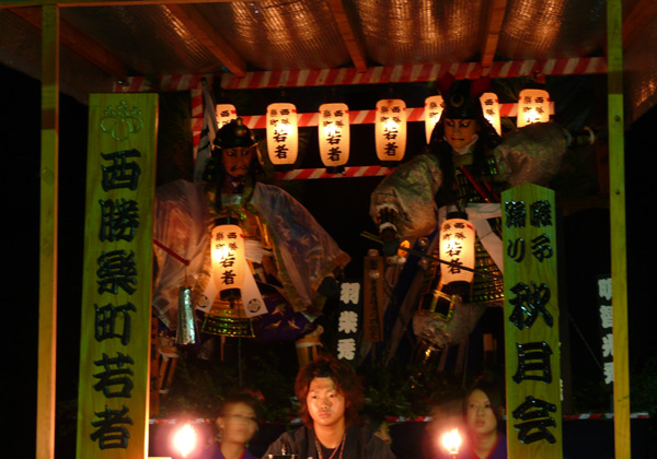 �����y�����