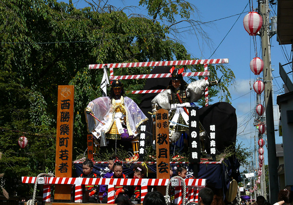 �����y�����