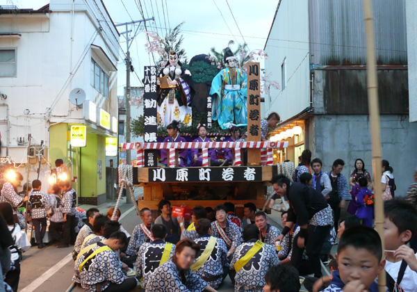 �k���������