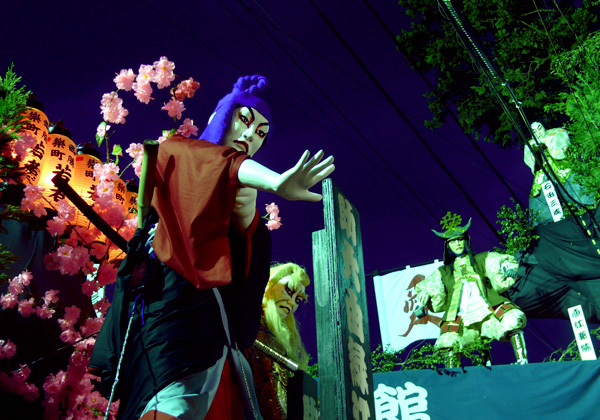 �����y�����