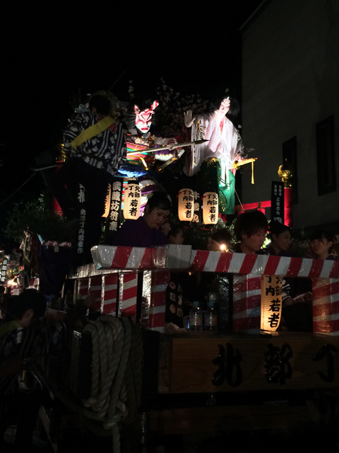 �k���������