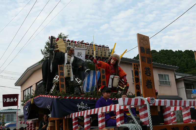 �����y�����