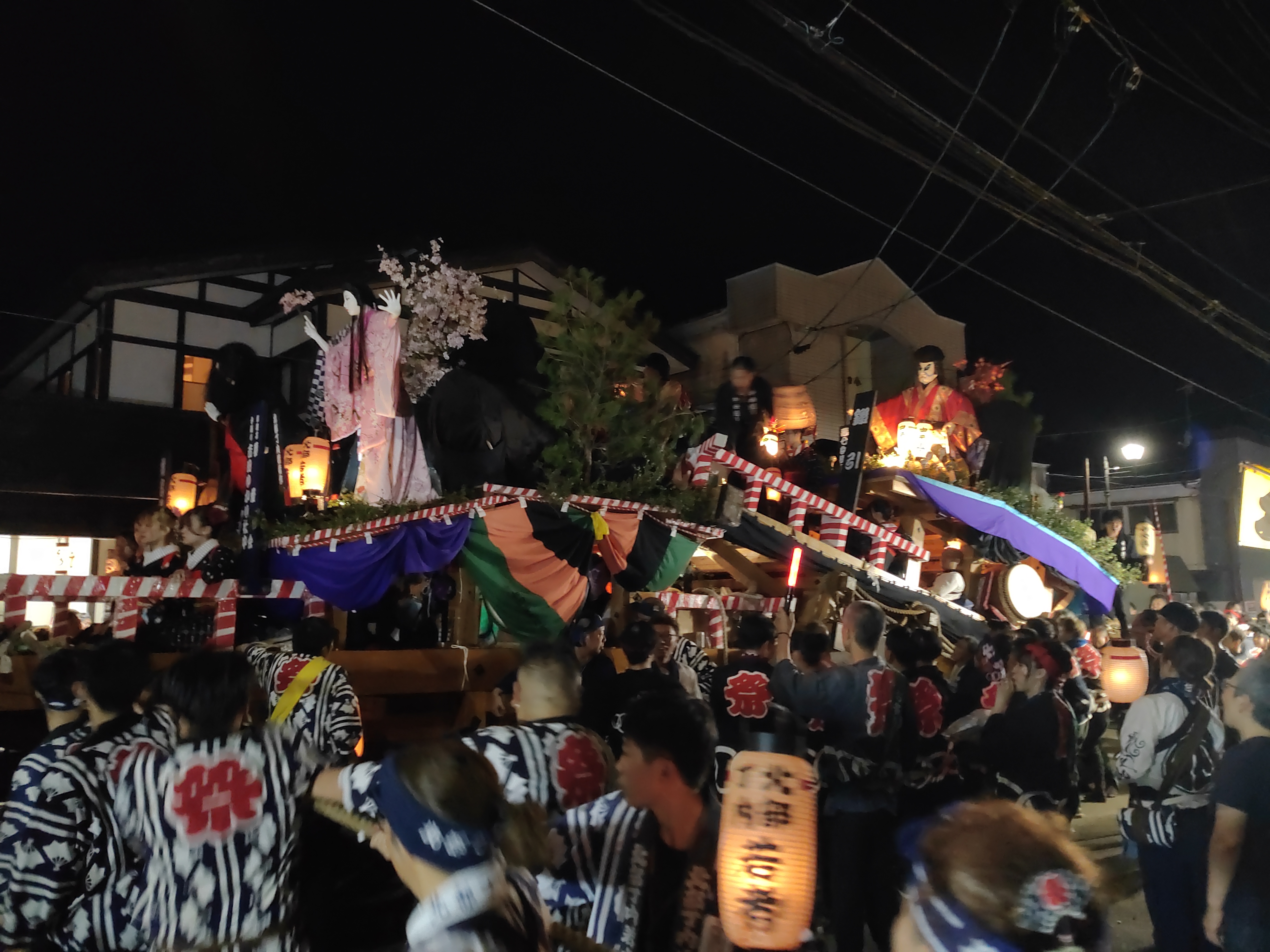 北部丁内若者ー中央通り